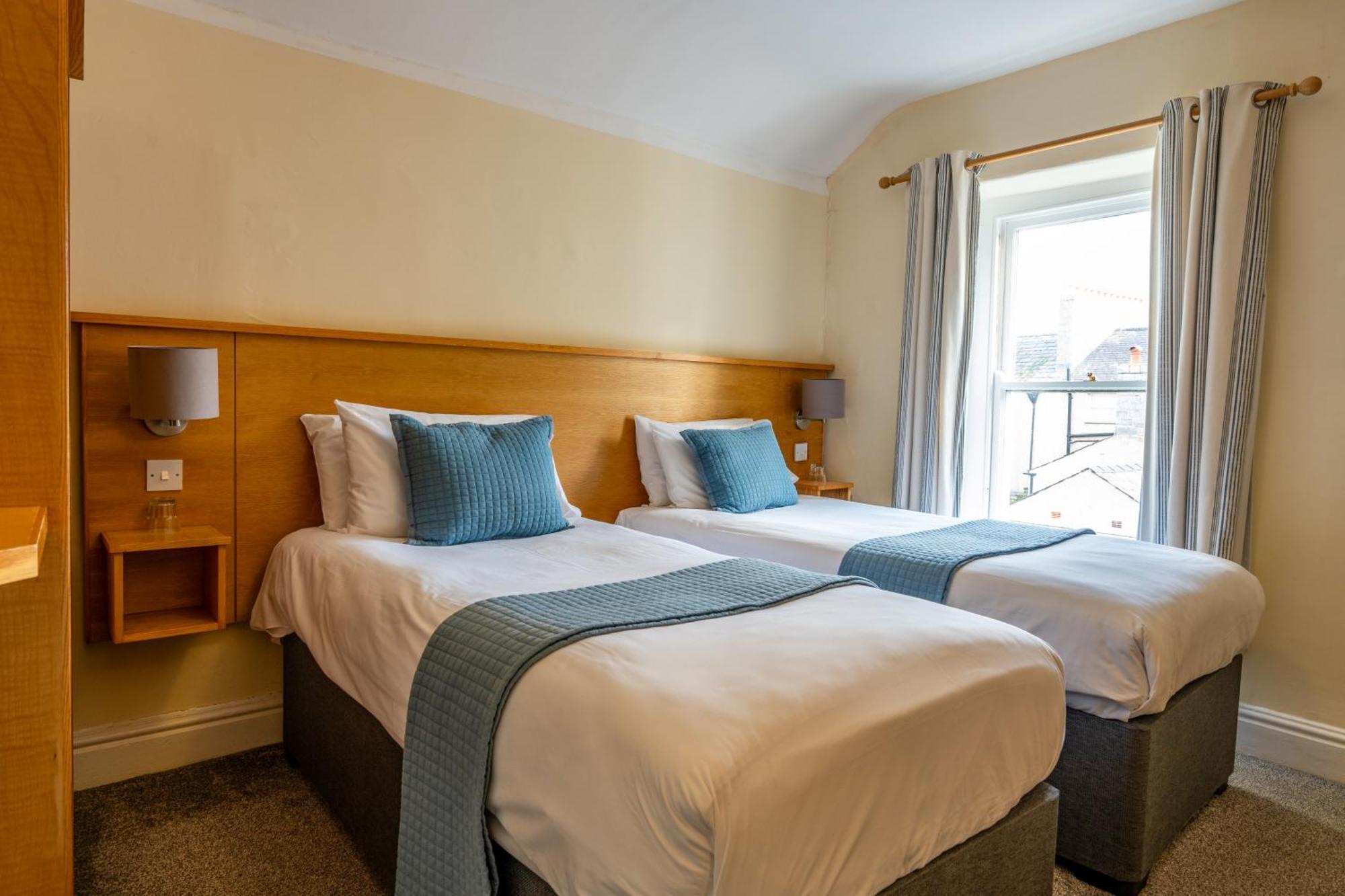 Hotel Castle Court Beaumaris Esterno foto